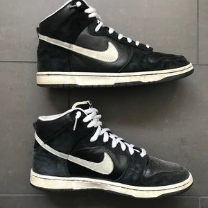 venom sb dunks